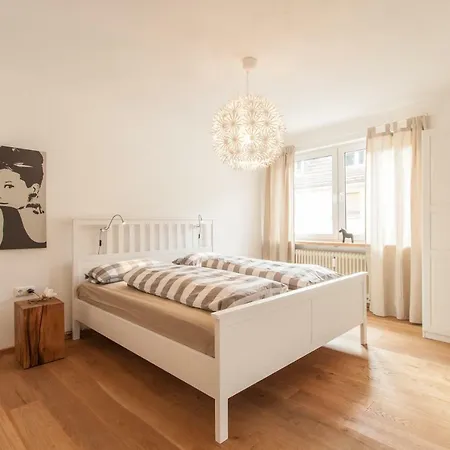 Ferienwohnung Wohnen an der Juliuspromenade Main Würzburg Exterior foto